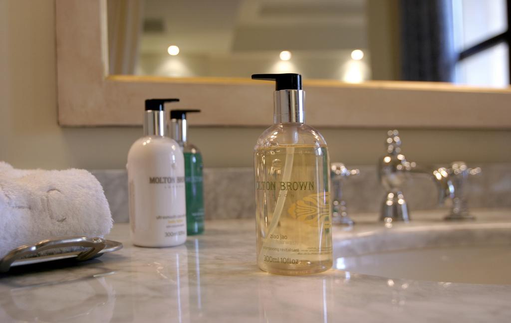 Le Convivial - Wine And Spa Experience Suites Xylokastro Esterno foto